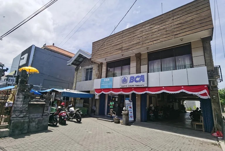 BCA KCP Sesetan